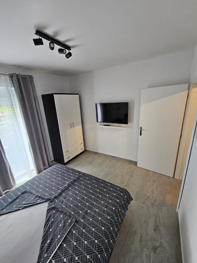 Apartments Miriam Srima Vodice Eksteriør bilde