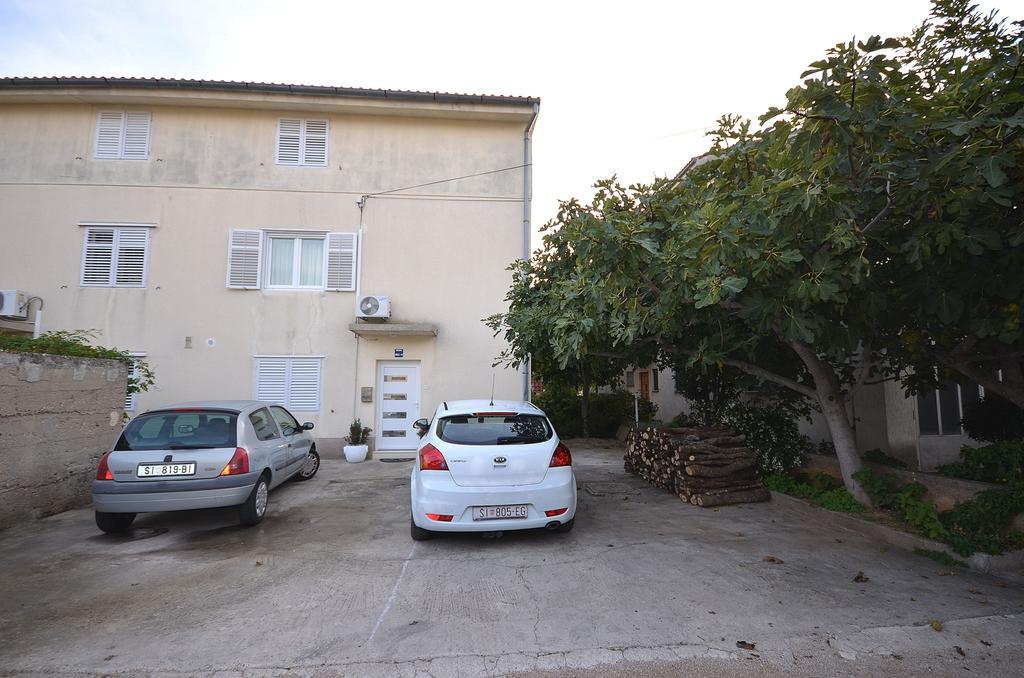 Apartments Miriam Srima Vodice Eksteriør bilde